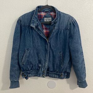 VINTAGE- Village Green- jean puffer jacket- plaid interior- Size Large